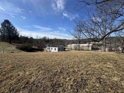 2213 Pleasant Valley Road Pleasant Valley WV 26554