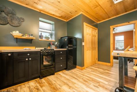 541 Spruce Street Thomas WV 26292