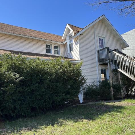 106 E High Street Kingwood WV 26537