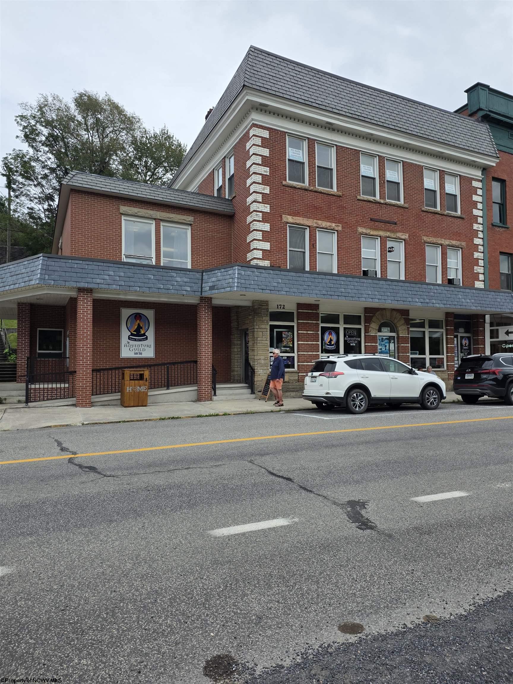 172 East Avenue Thomas WV 26292