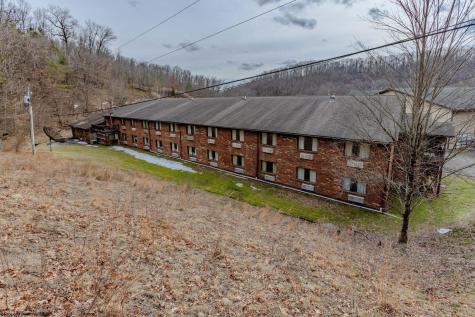 357 Beverly Pike Elkins WV 26241-2916