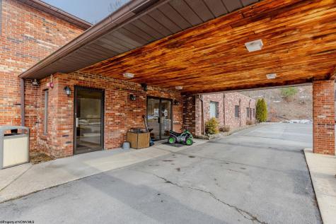 357 Beverly Pike Elkins WV 26241-2916