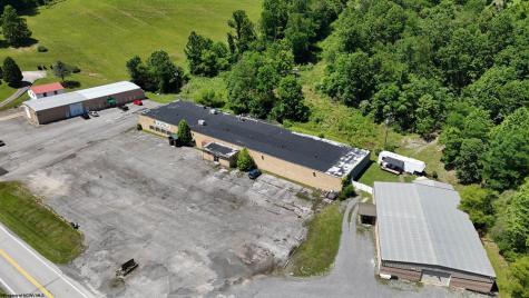 743 Thornton Pike Grafton WV 26354