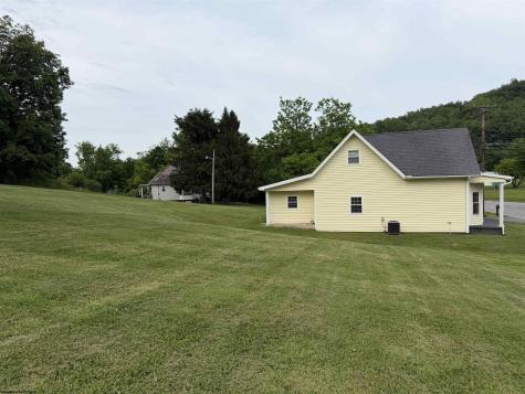 1936 Morgantown Avenue Fairmont WV 26554
