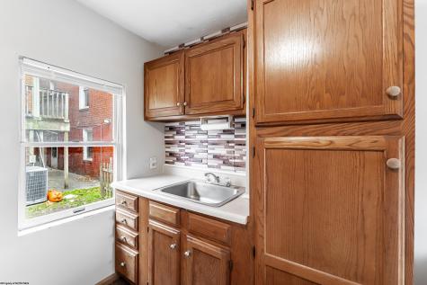 78 Kingwood Street Morgantown WV 26501