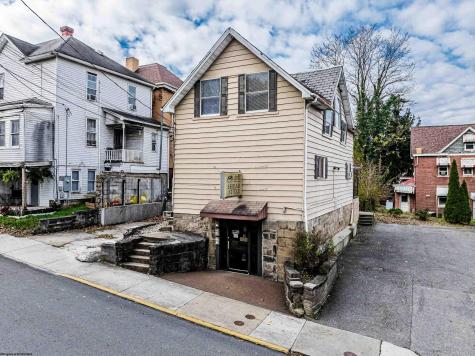 78 Kingwood Street Morgantown WV 26501