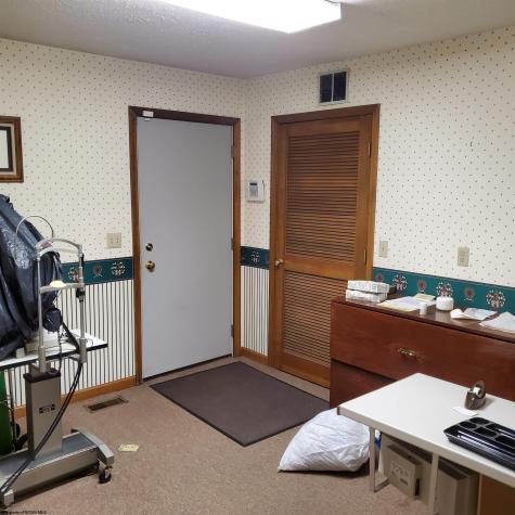 635 Robert E Lee Avenue Elkins WV 26241