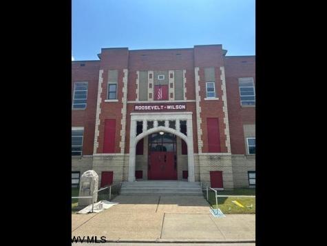 116 Pennsylvania Avenue Nutter Fort WV 26301