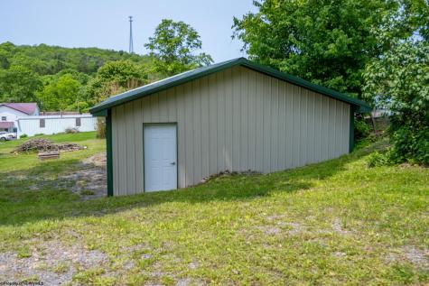 171 Maryland Line Road Bruceton Mills WV 26525