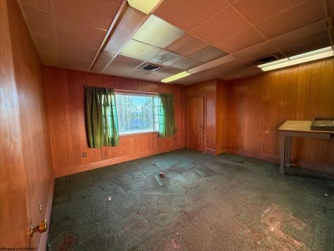 686 Fairmont Road Morgantown WV 26501