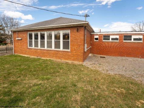 1433 Dorsey Avenue Morgantown WV 26501