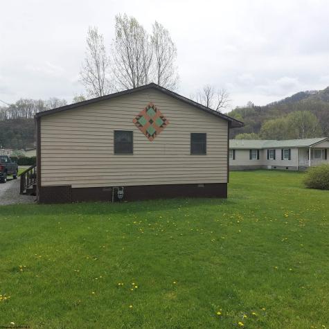 104 Kohler Street Parsons WV 26287