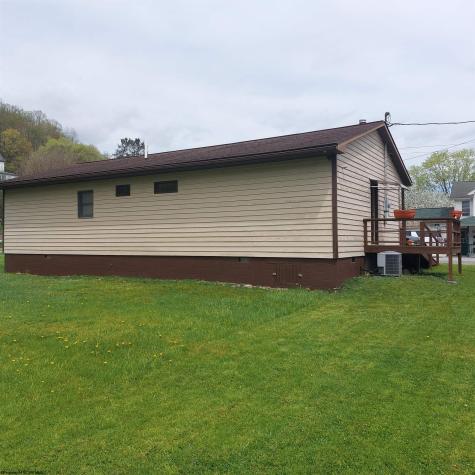 104 Kohler Street Parsons WV 26287