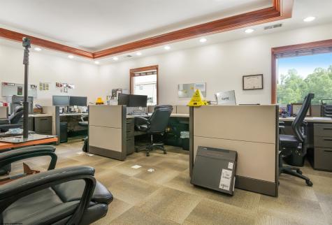230 Lakewood Center Morgantown WV 26508