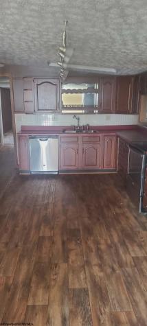 38 Morgantown Pike Belington WV 26250