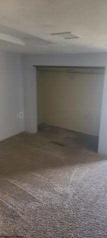 38 Morgantown Pike Belington WV 26250
