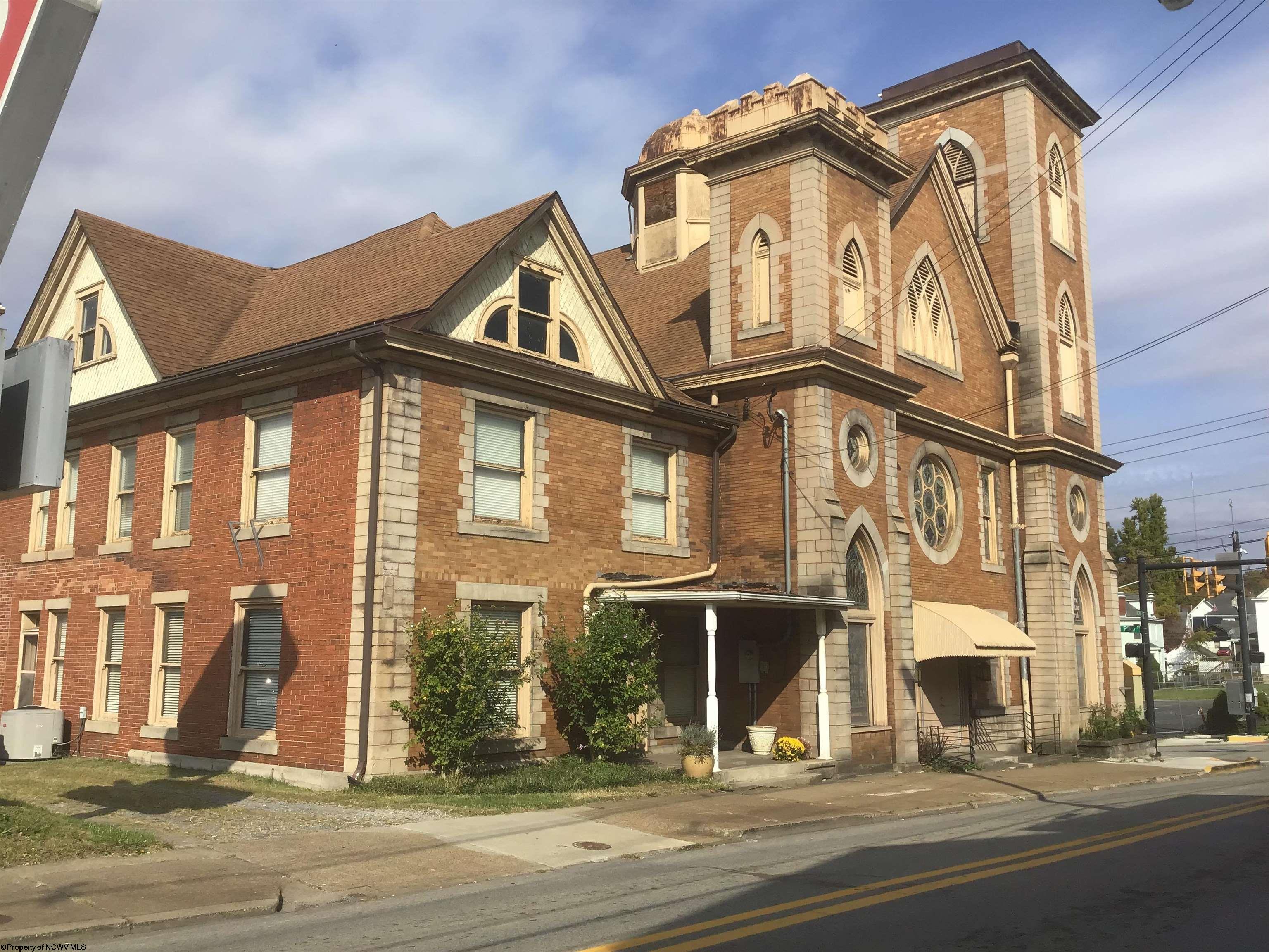 114 S Chestnut Street Clarksburg WV 26301