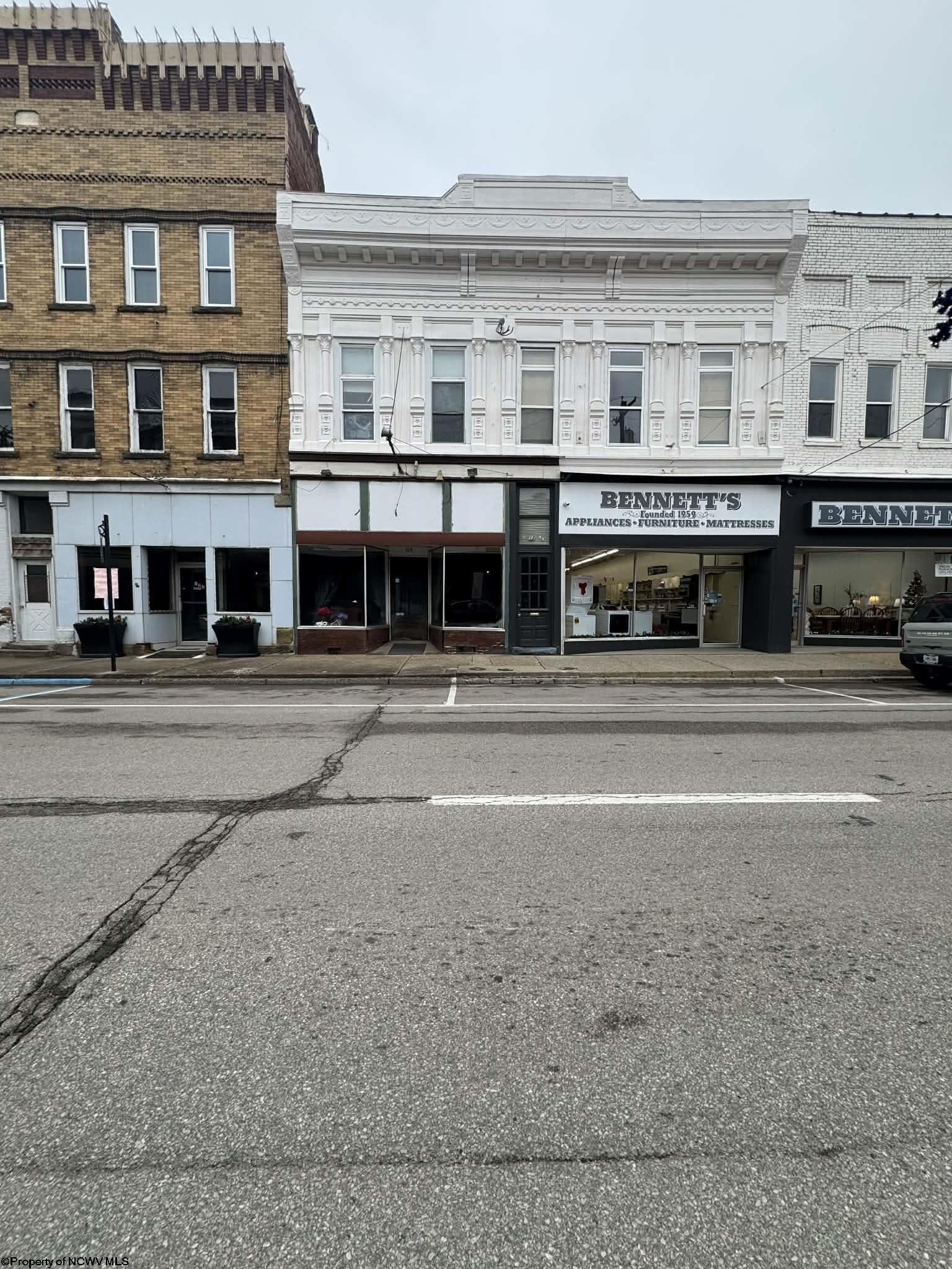128 Main Avenue Weston WV 26452
