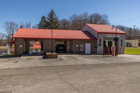 195 N Robert Stone Way Reedsville WV 26554