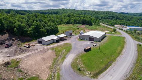 228 Northpointe Drive Bruceton Mills WV 26525-6920