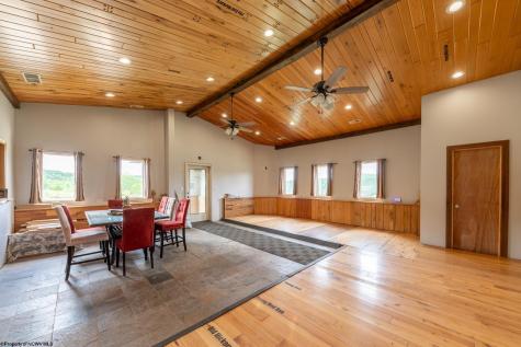 228 Northpointe Drive Bruceton Mills WV 26525-6920