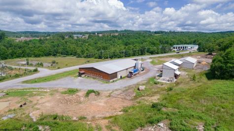 228 Northpointe Drive Bruceton Mills WV 26525-6920