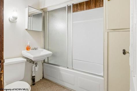 408 Lee Avenue Clarksburg WV 26301