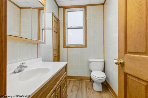 408 Lee Avenue Clarksburg WV 26301