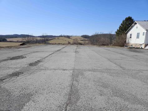 9231 N Preston Highway Albright WV 26519