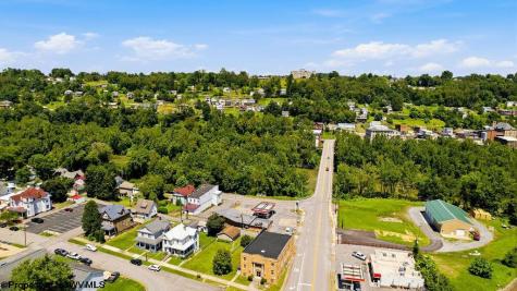 122 Yates Avenue Grafton WV 26354