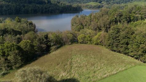 18 Sunrise Circle Horner WV 26372