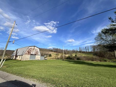 1021 Clover Run Road Montrose WV 26283