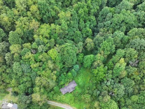 162 Sheets Hollow Road Wana WV 26590
