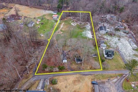 202 Norway Loop Road Fairmont WV 26554