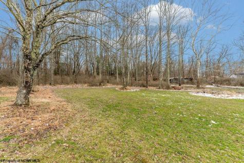 202 Norway Loop Road Fairmont WV 26554