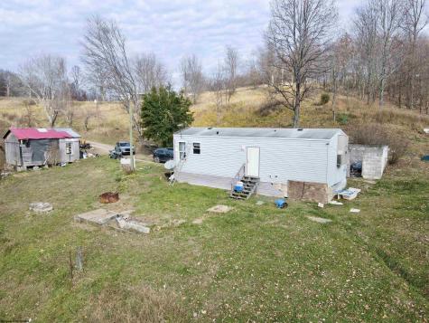 1945 Wilson Ridge Road Duck WV 25063