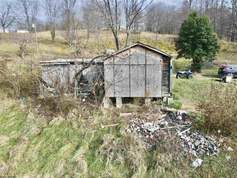 1945 Wilson Ridge Road Duck WV 25063