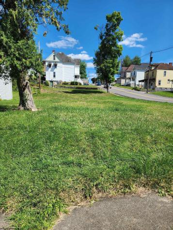 609 7th Street Fairmont WV 26554