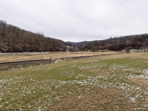 1 Miracle Run Road Fairview WV 26570
