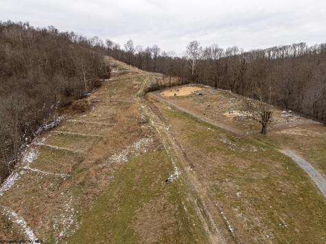 1 Miracle Run Road Fairview WV 26570