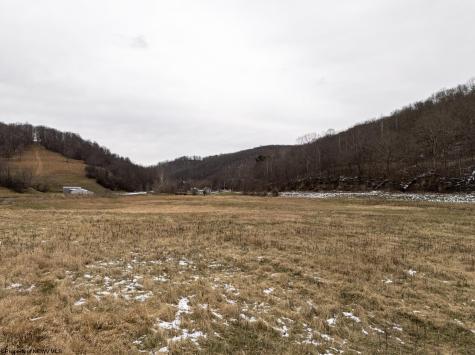 1 Miracle Run Road Fairview WV 26570
