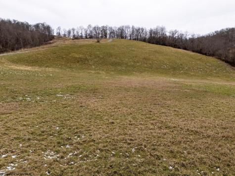 1 Miracle Run Road Fairview WV 26570