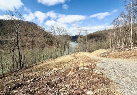 7 Brooklyn Way Moatsville WV 26405