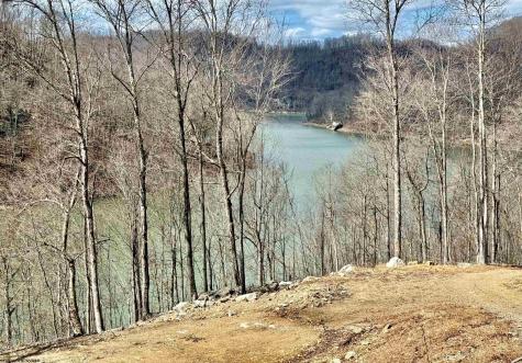 7 Brooklyn Way Moatsville WV 26405