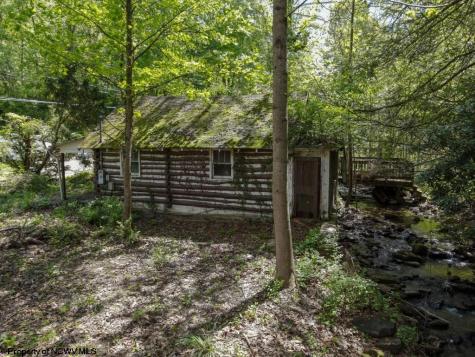 136 Birch Hollow Road Morgantown WV 26508