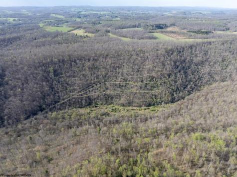 1 Squires Run Road Reedsville WV 26547