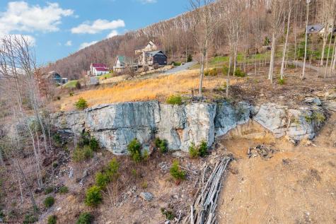 182 Oak Ridge Lane Morgantown WV 26508