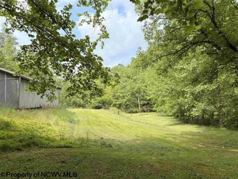 8557 Copley Road Weston WV 26452