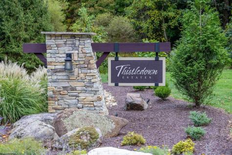6 Thistledown Lane Morgantown WV 26508