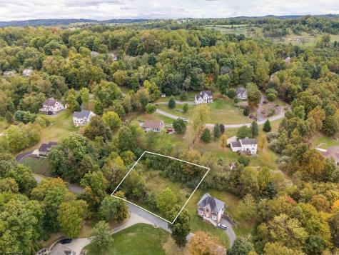 6 Thistledown Lane Morgantown WV 26508